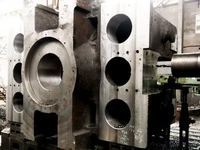 معدات تشكيل المعادن