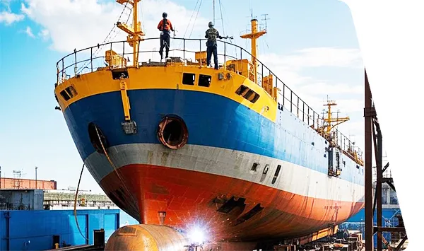 صناعة وبناء السفن