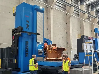 خدمات التركيب: دعم احترافي من الموقع إلى التشغيل